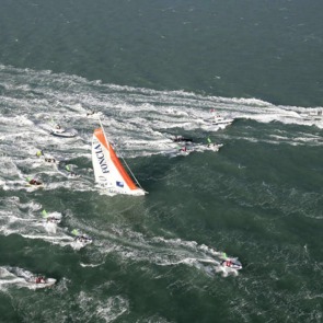 1_YZEDDA_michel-desjoyeaux-winner-of-the-vendee-globe-arrival-in-les-sables-d-olonne-after-84-days-03-hours-and-9-minutes-r-1680-1200.jpg